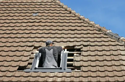 Pose de velux - Sarcey